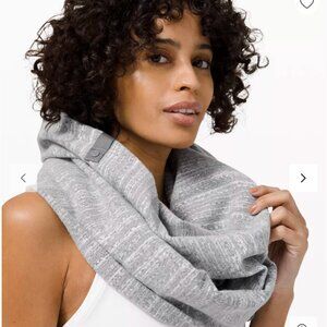 Lululemon Vinyasa Scarf